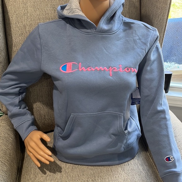 Champion hoodie NWT. - Picture 2 of 10